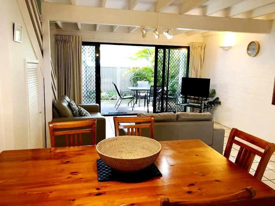 Le Court Villas Noosa Heads Aparthotel