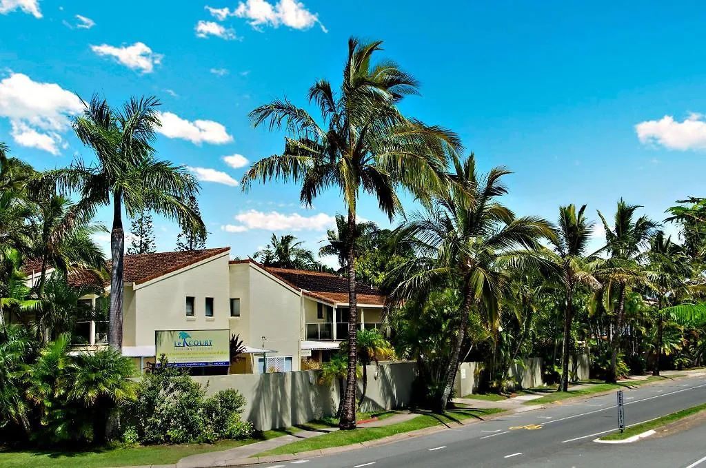 *** Aparthotel Le Court Villas Noosa Heads Australia