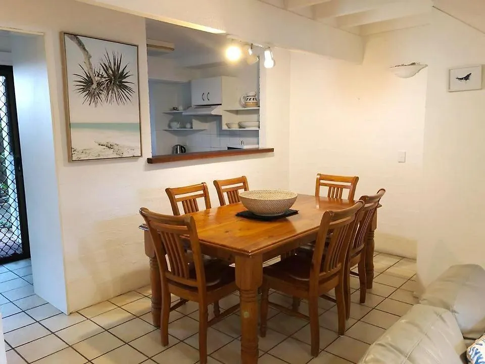 Le Court Villas Noosa Heads Aparthotel